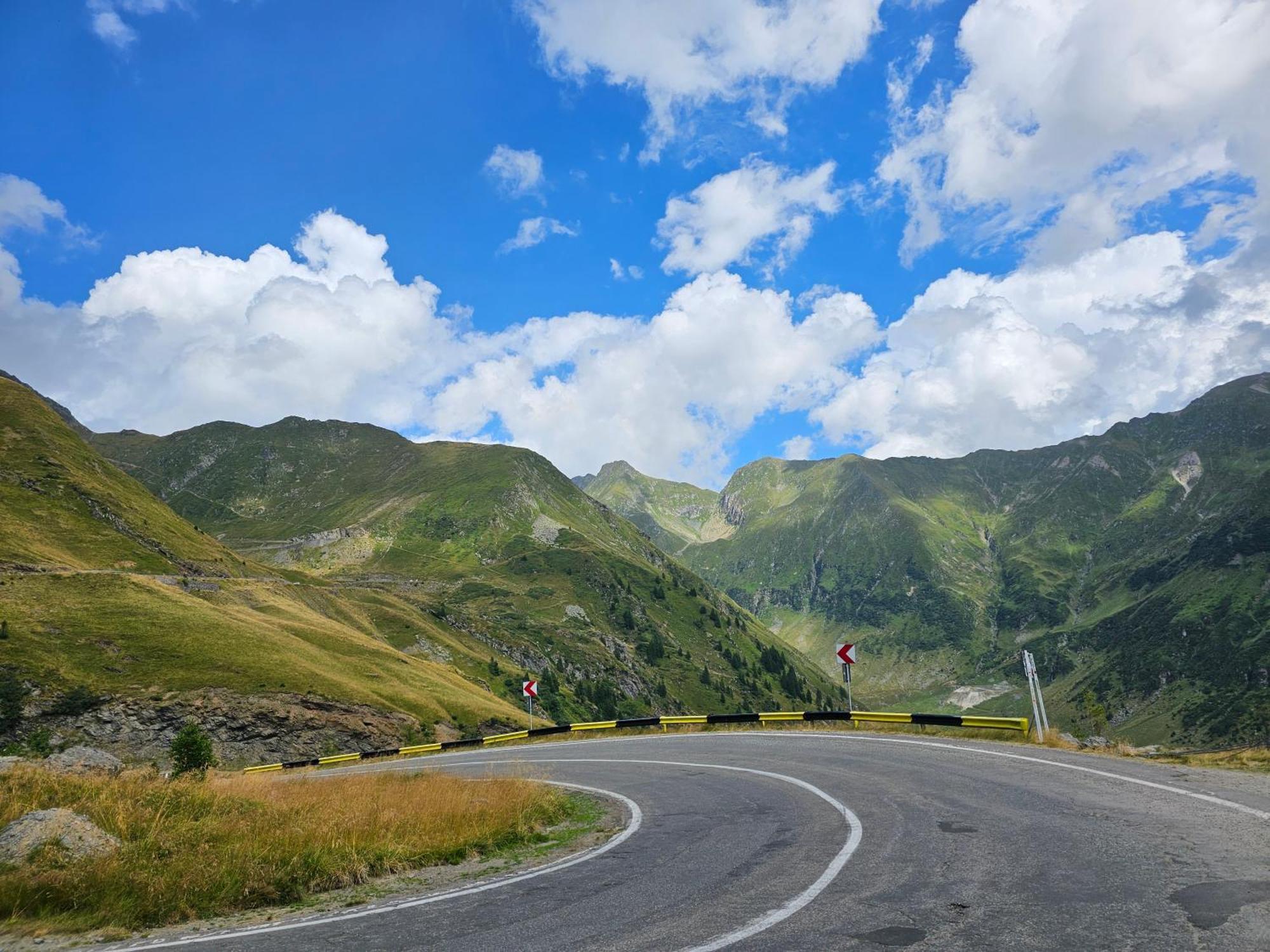 Apartament Casa Oaspeti Transfagarasan Cîrţişoara Zewnętrze zdjęcie